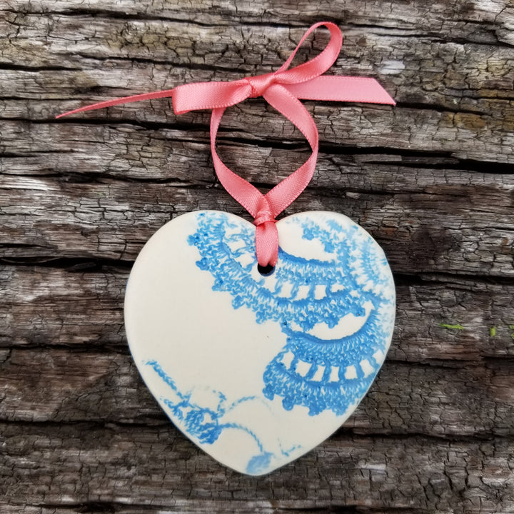 Turquoise heart shaped pendant with lace texture. (matte finish)